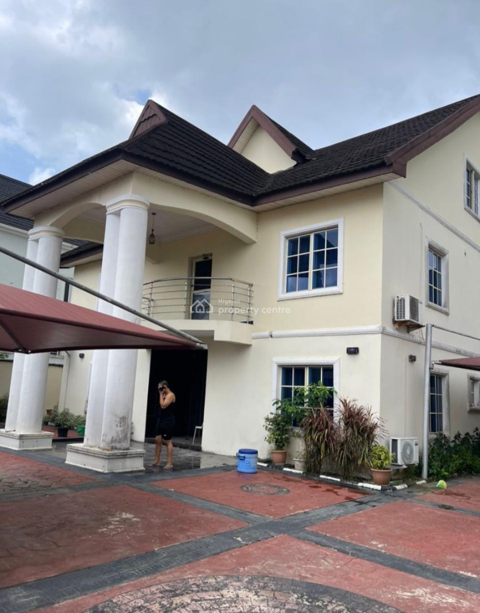 5-bedroom Detached House in a Prime Location in Sangotedo, Sangotedo, Ajah, Lagos, Detached Duplex for Sale