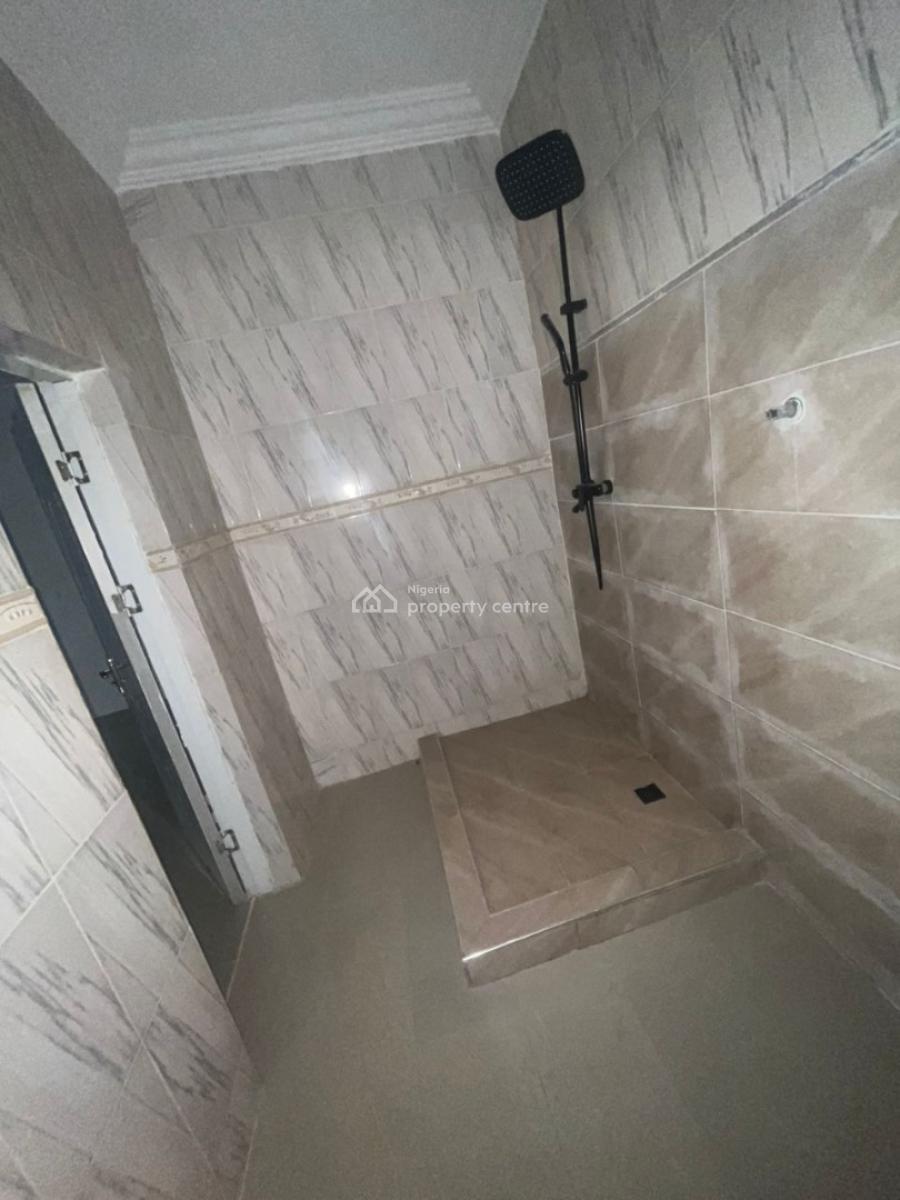 One Bedroom Apartment with Balcony Comes with Open Plan Kitchen, Chevron Close to The Express, Lekki, Lagos, Mini Flat (room and Parlour) for Rent