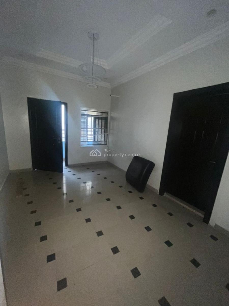One Bedroom Apartment with Balcony Comes with Open Plan Kitchen, Chevron Close to The Express, Lekki, Lagos, Mini Flat (room and Parlour) for Rent