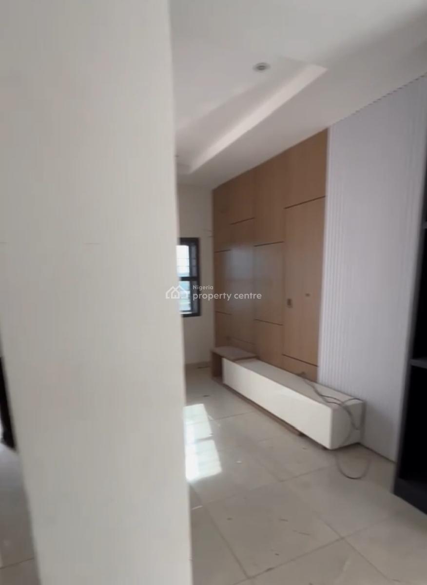 Luxurious 1 Bedroom Apartment, Along Lokogoma Expressway, Gaduwa, Abuja, Flat / Apartment for Rent