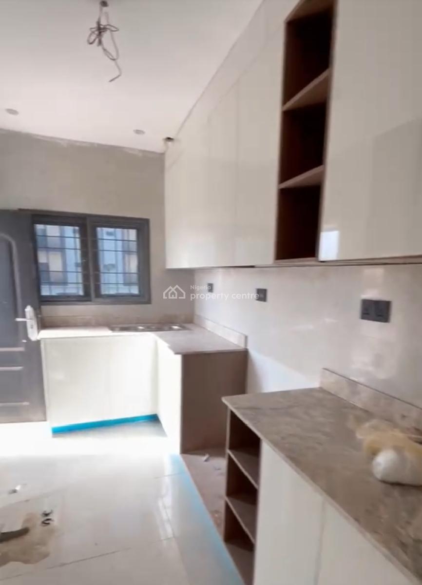 Luxurious 1 Bedroom Apartment, Along Lokogoma Expressway, Gaduwa, Abuja, Flat / Apartment for Rent