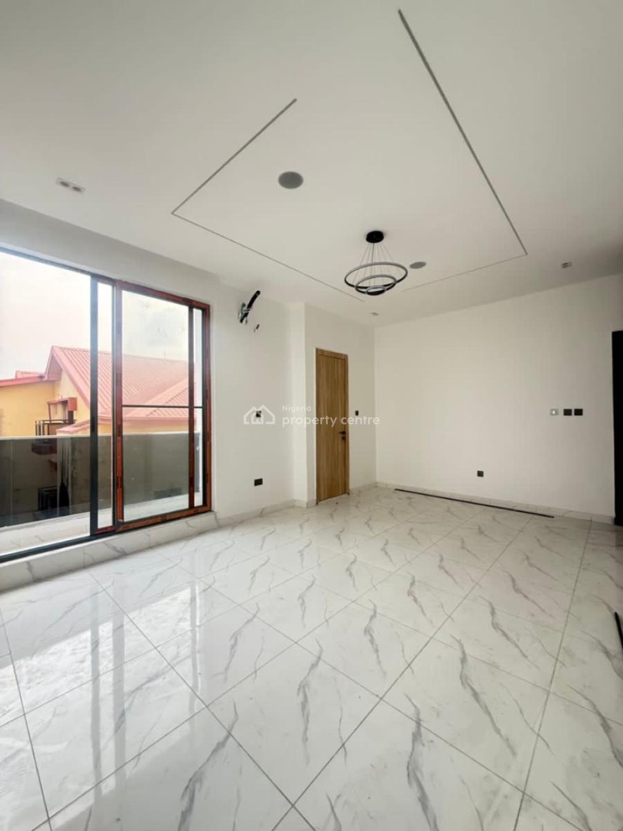 Luxury 2 Bedroom Apartment, New Road, Lekki, Lagos, Flat / Apartment for Sale