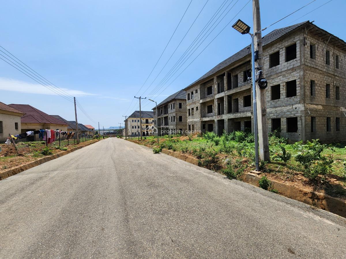 Well-located 3 Bedroom Apartment (semi-finished) at Efab Verizon Est, Efab Verizon Estate, Karsana, Abuja, Flat / Apartment for Sale