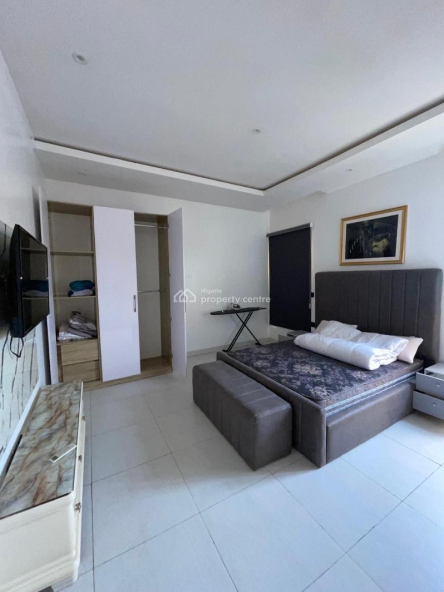 Executive 2 Bedrooms Luxury Apartment, Lekki Phase 1, Lekki, Lagos, Flat / Apartment for Rent