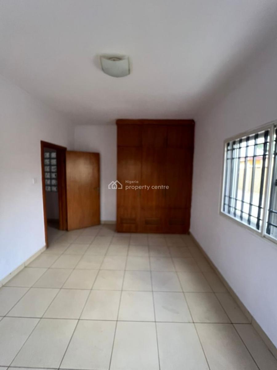 Newly Renovated 3-bedroom Apartment on The Ground Floor, Lekki Phase 1, Lekki, Lagos, Flat / Apartment for Rent