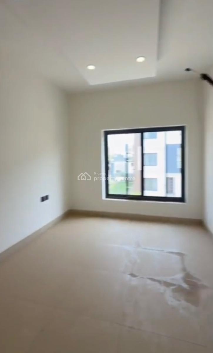 5-bedroom Duplex + Bq, Main, Jahi, Abuja, Terraced Duplex for Rent