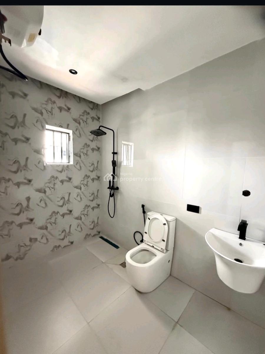Positioned in One of Abujas Most Desirable Locations, This Luxury 5-b, Jabi, Abuja, House for Sale