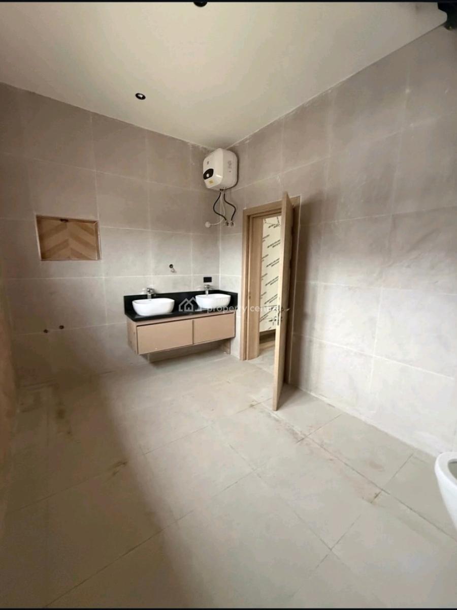 Positioned in One of Abujas Most Desirable Locations, This Luxury 5-b, Jabi, Abuja, House for Sale