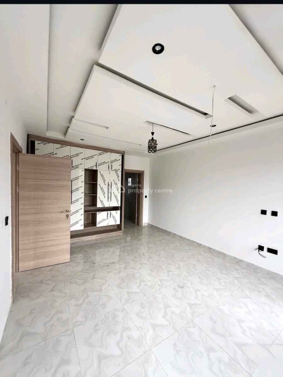 Positioned in One of Abujas Most Desirable Locations, This Luxury 5-b, Jabi, Abuja, House for Sale