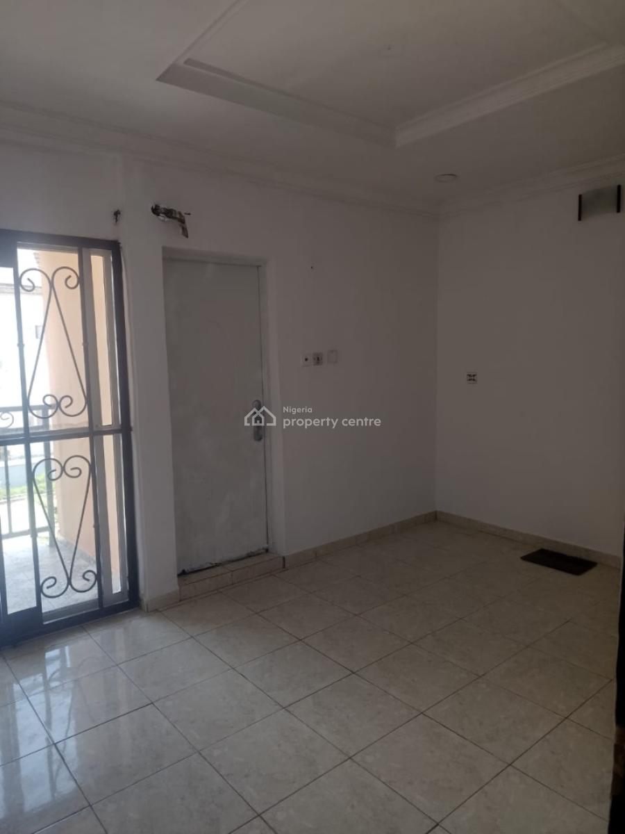 Luxury 3 Bedrooms Terraced House with Boys Quarters in a Gated Estate, Rose Gardens Estate, Beside Elesekan Market, Ibeju Lekki, Lagos, Terraced Duplex for Rent