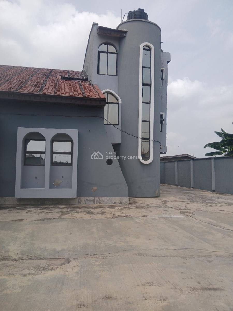 Well Maintain 7 Bedroom Duplex, Gra, Ikotun, Ikotun, Lagos, Semi-detached Duplex for Sale