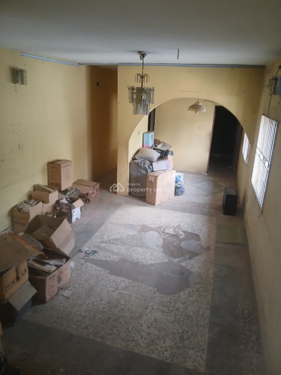 Well Maintain 7 Bedroom Duplex, Gra, Ikotun, Ikotun, Lagos, Semi-detached Duplex for Sale