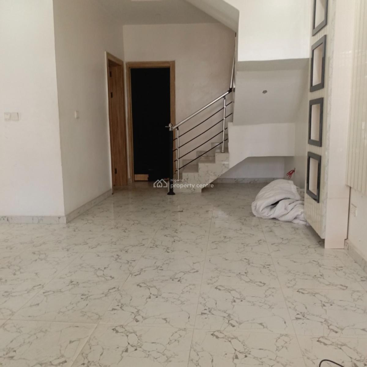 4 Bedroom Semi Detached, Off Conversation Road Lekki Lagos, Lekki, Lagos, Semi-detached Duplex for Rent