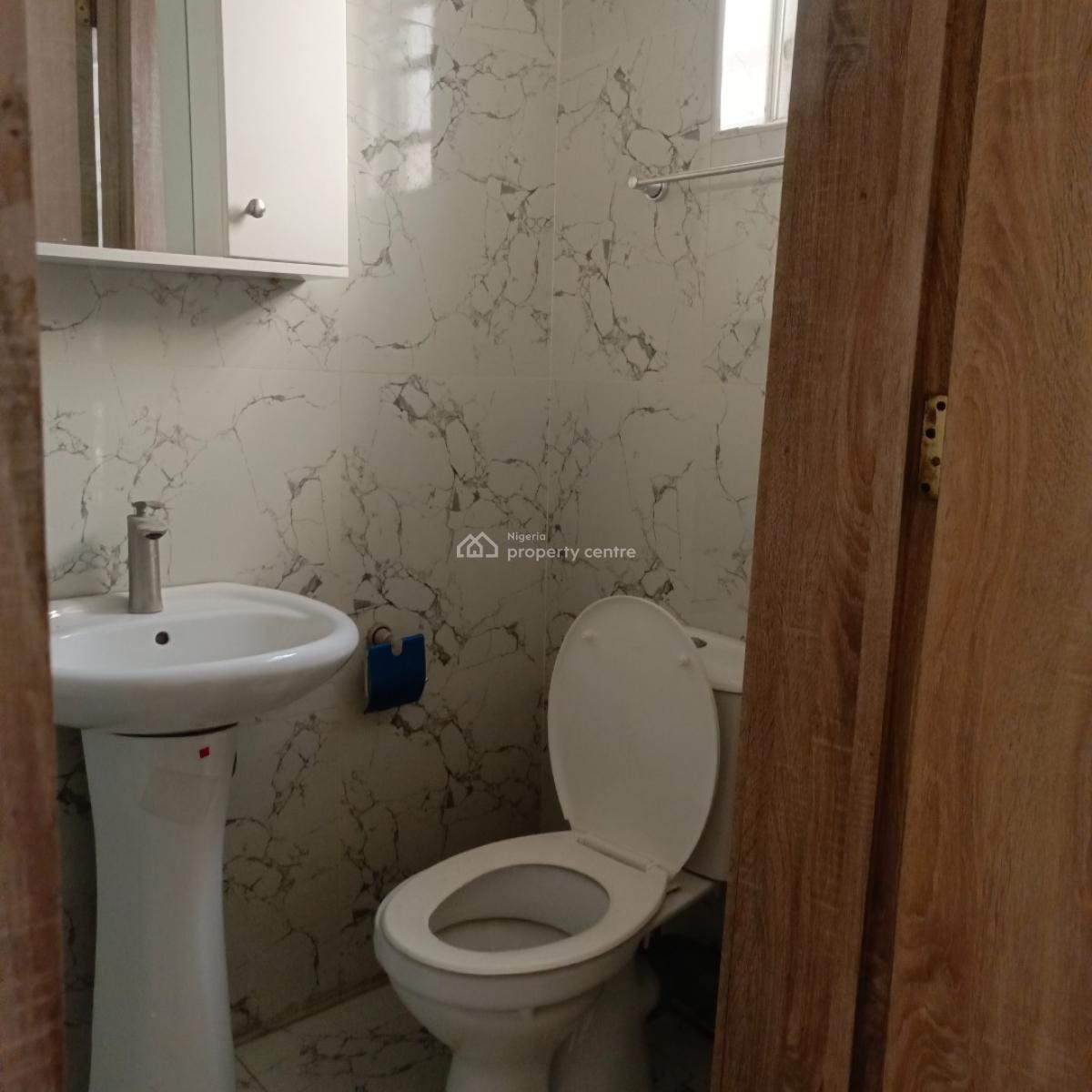 4 Bedroom Semi Detached, Off Conversation Road Lekki Lagos, Lekki, Lagos, Semi-detached Duplex for Rent