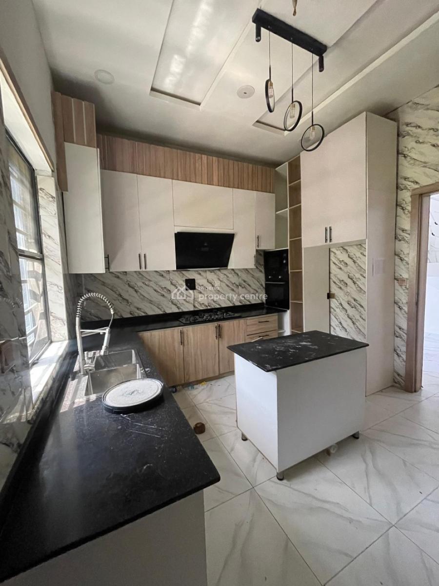 Lovely 4 Bedroom Home with Bq, Orchid Road, Lekki, Lagos, Detached Duplex for Sale