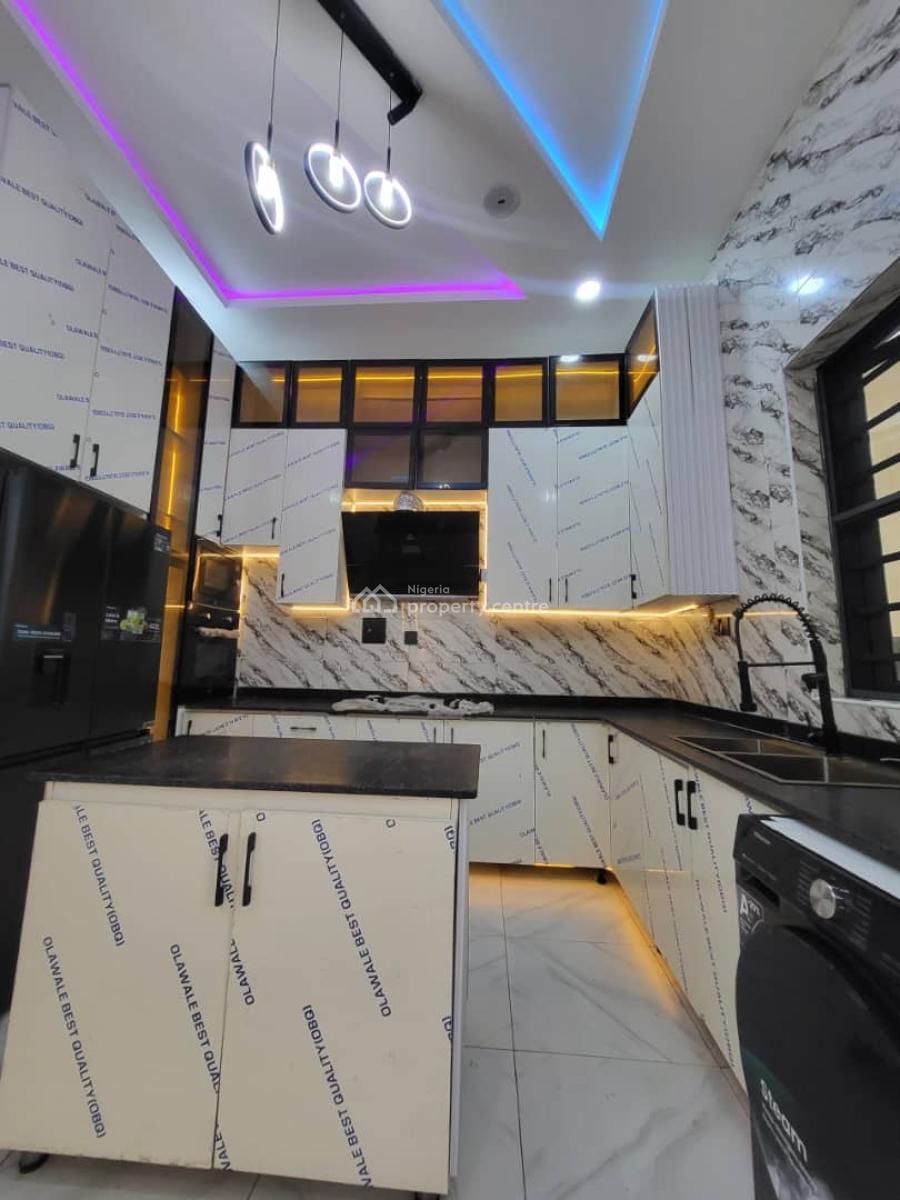 Lovely 4 Bedroom Home with Bq, Orchid Road, Lekki, Lagos, Detached Duplex for Sale