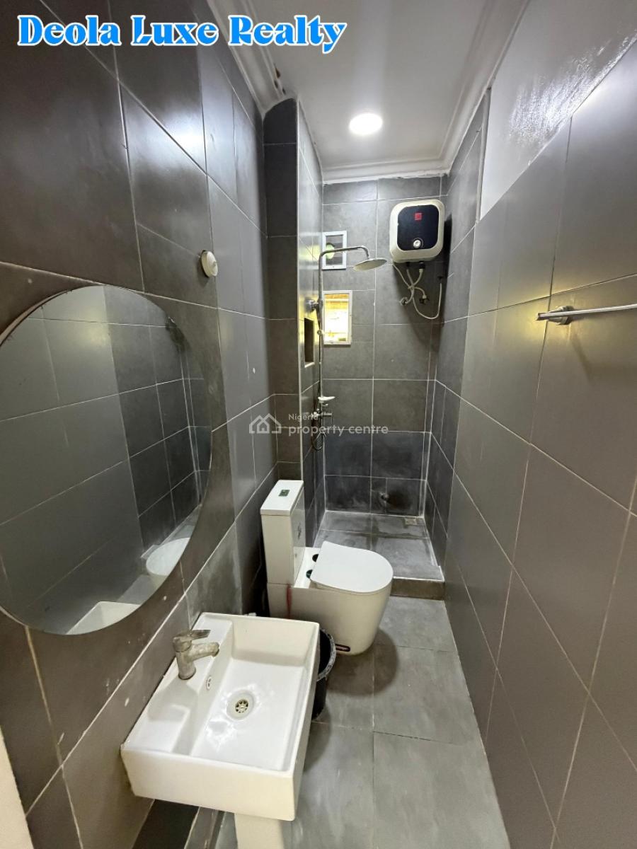 a Nice and Spacious 1 Bedroom in a Fully Serviced Estate, Paradise 3 Estate, Chevron Drive, Lekki, Lagos, Mini Flat (room and Parlour) for Rent