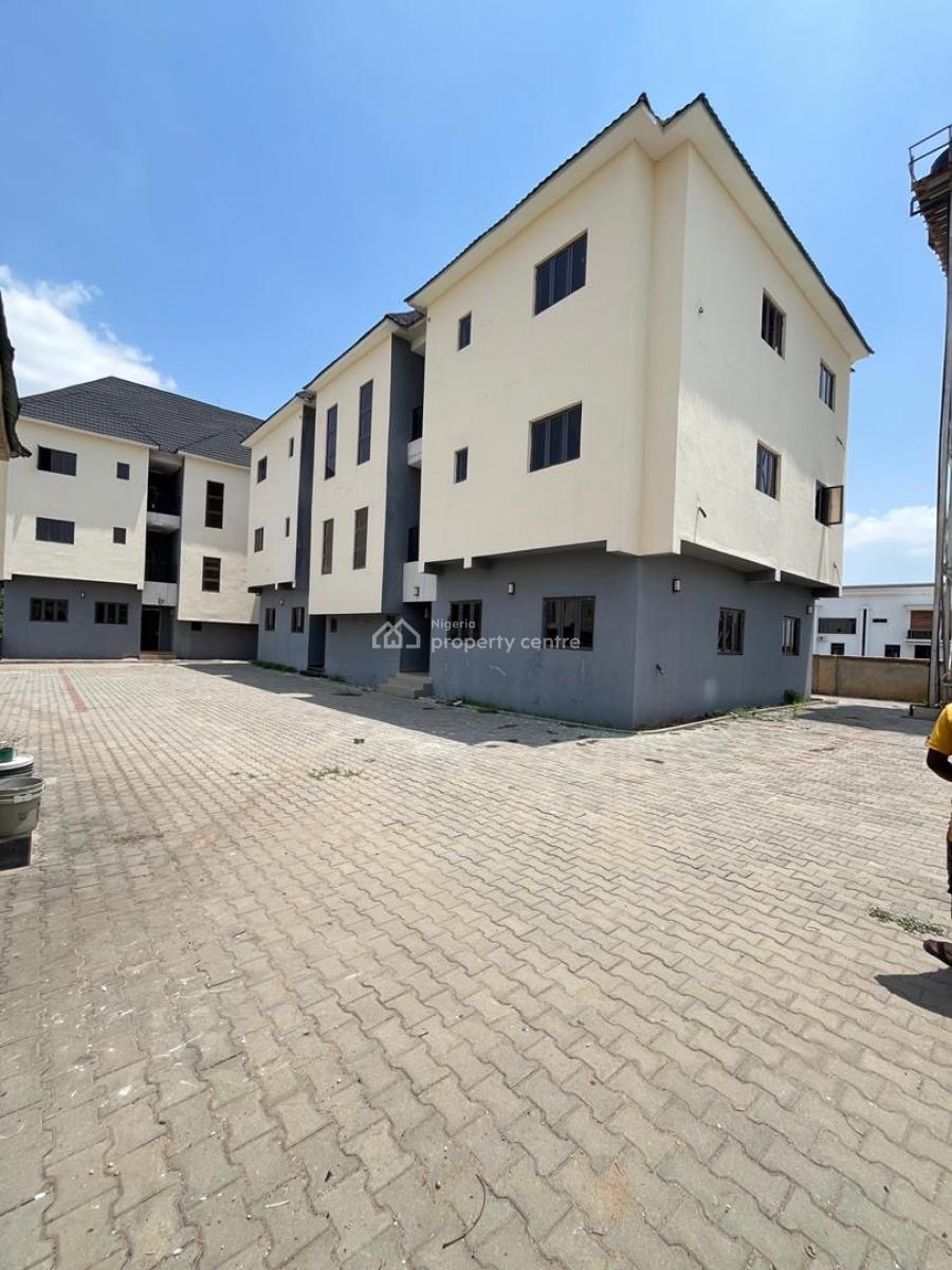 4 Bedroom Semi Detached Duplex, Guzape, Guzape District, Abuja, Semi-detached Duplex for Sale