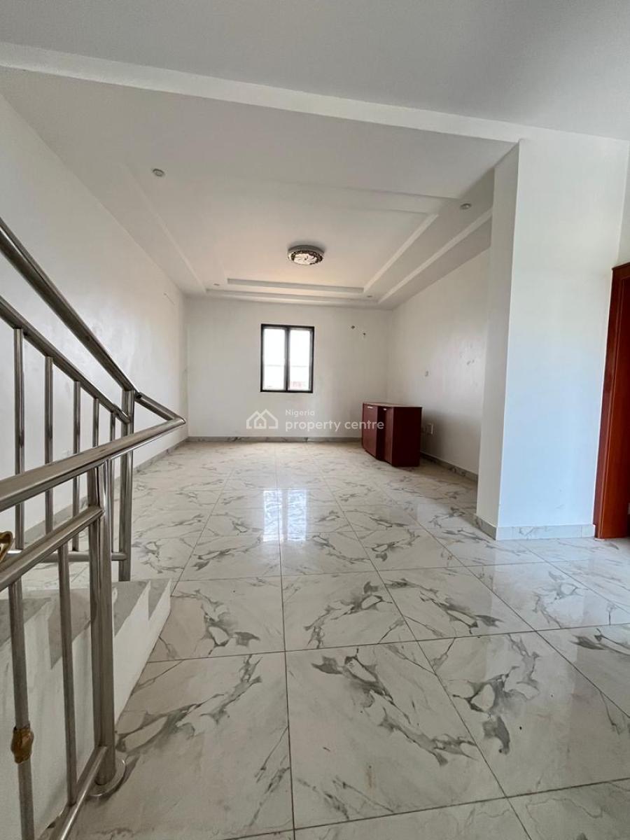 4 Bedroom Semi Detached Duplex, Guzape, Guzape District, Abuja, Semi-detached Duplex for Sale