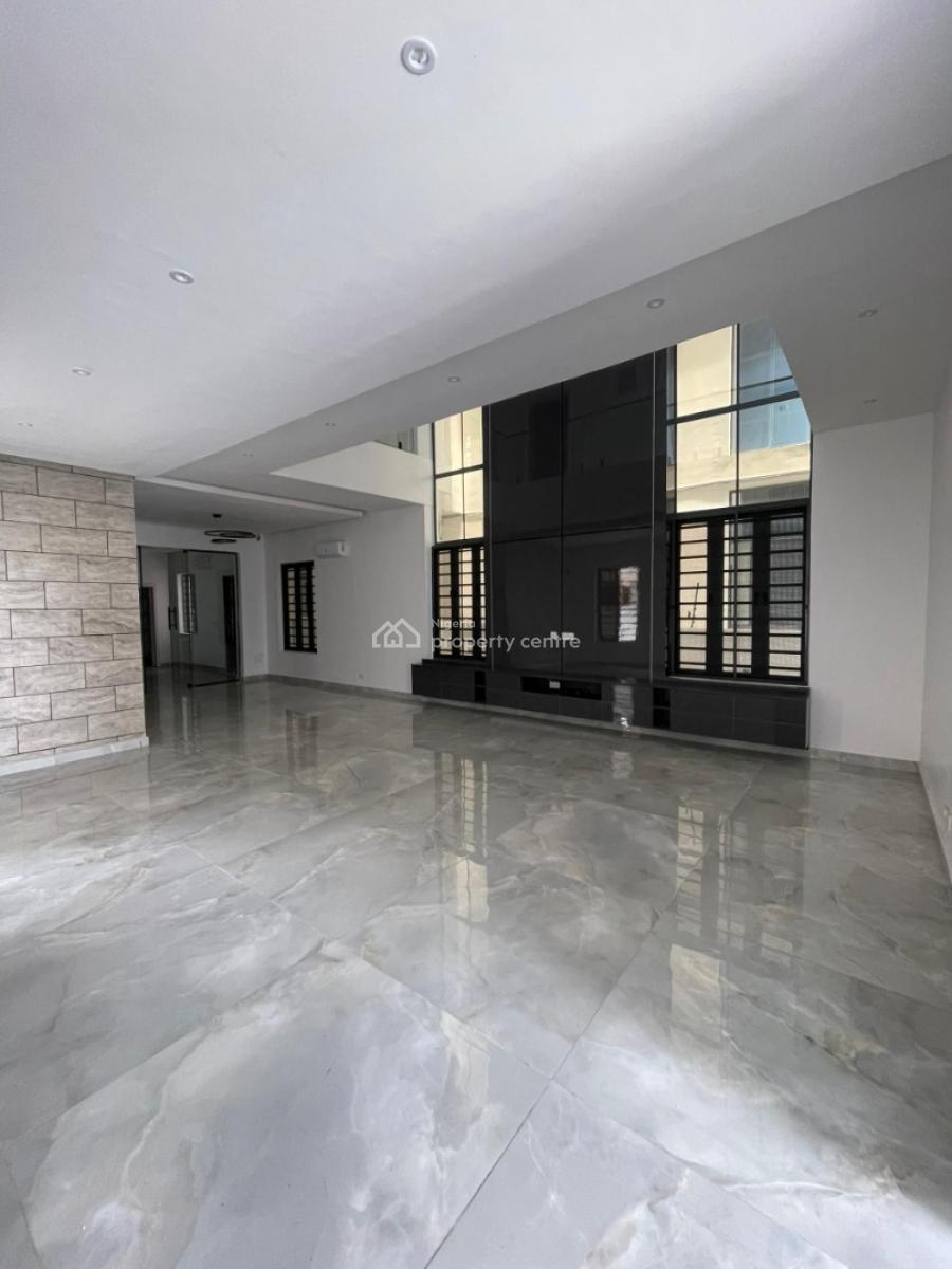Exquisite 5bedroom Duplex with a Bq,pool,cinema with a Good Accessing, Chevron, Lekki, Lagos, Detached Duplex for Sale