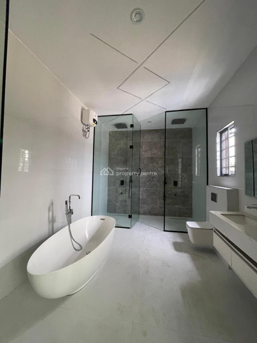 Exquisite 5bedroom Duplex with a Bq,pool,cinema with a Good Accessing, Chevron, Lekki, Lagos, Detached Duplex for Sale
