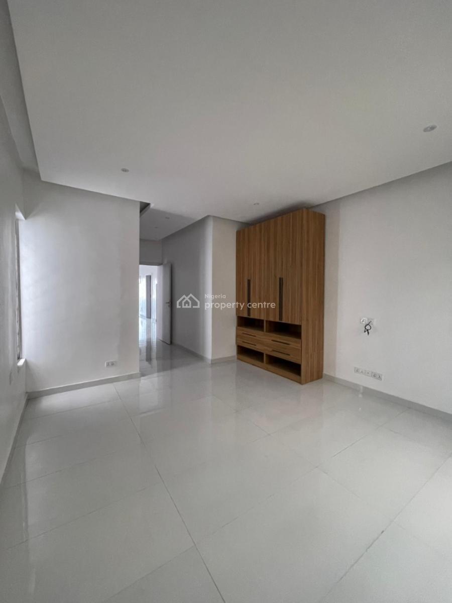 Exquisite 5bedroom Duplex with a Bq,pool,cinema with a Good Accessing, Chevron, Lekki, Lagos, Detached Duplex for Sale