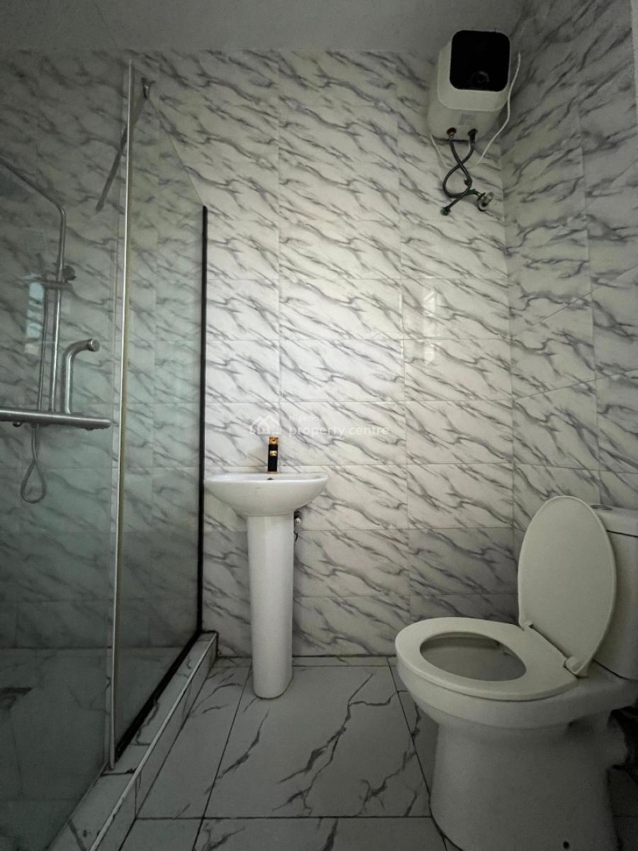 2 Bedroom Apartment, Orchid Road, Lekki, Lagos, Flat / Apartment for Rent