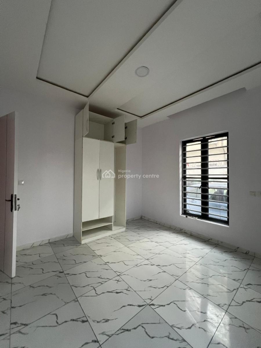 2 Bedroom Apartment, Orchid Road, Lekki, Lagos, Flat / Apartment for Rent