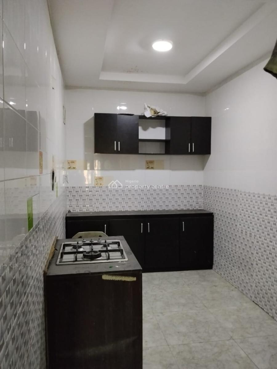a Very Good Spacious 2-bedroom Terrace Duplex, Naf Estate., Asokoro District, Abuja, Terraced Duplex for Rent