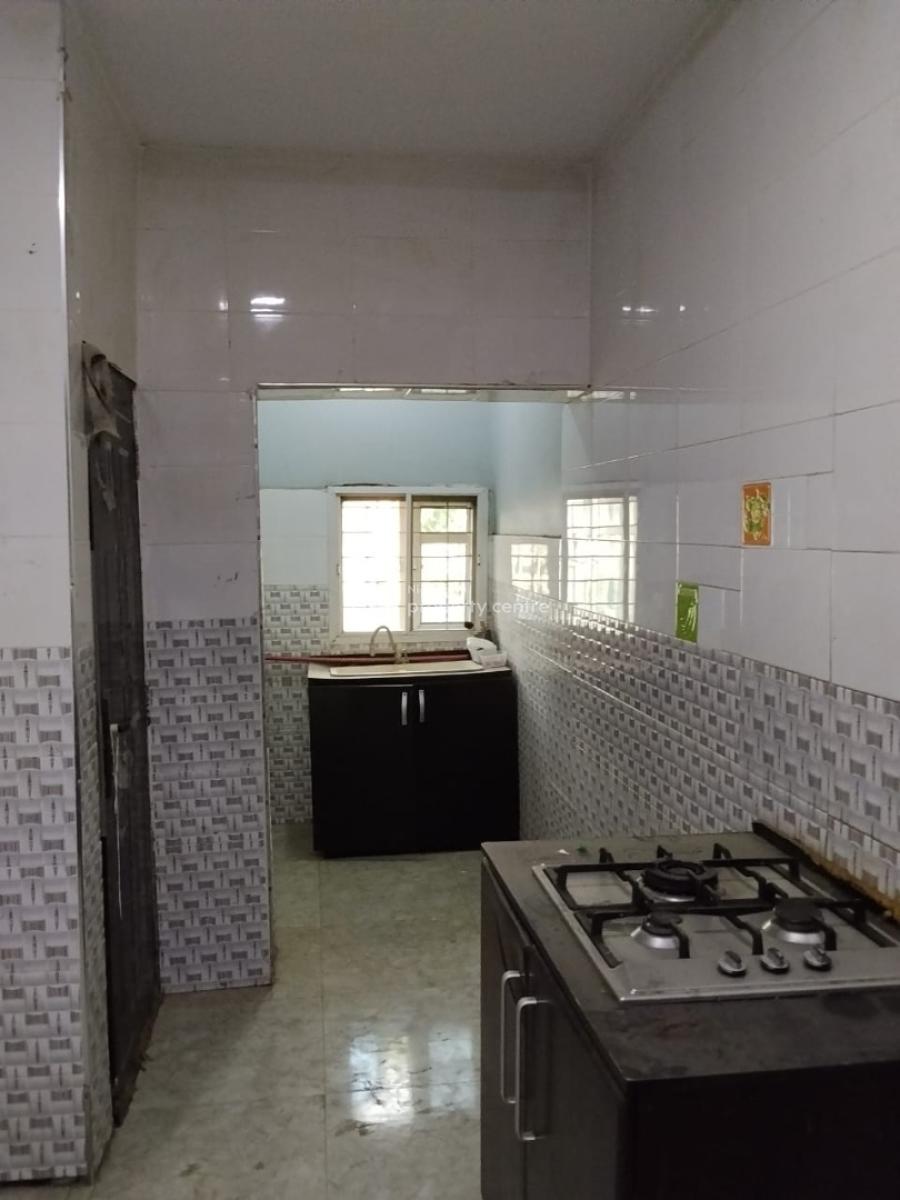 a Very Good Spacious 2-bedroom Terrace Duplex, Naf Estate., Asokoro District, Abuja, Terraced Duplex for Rent