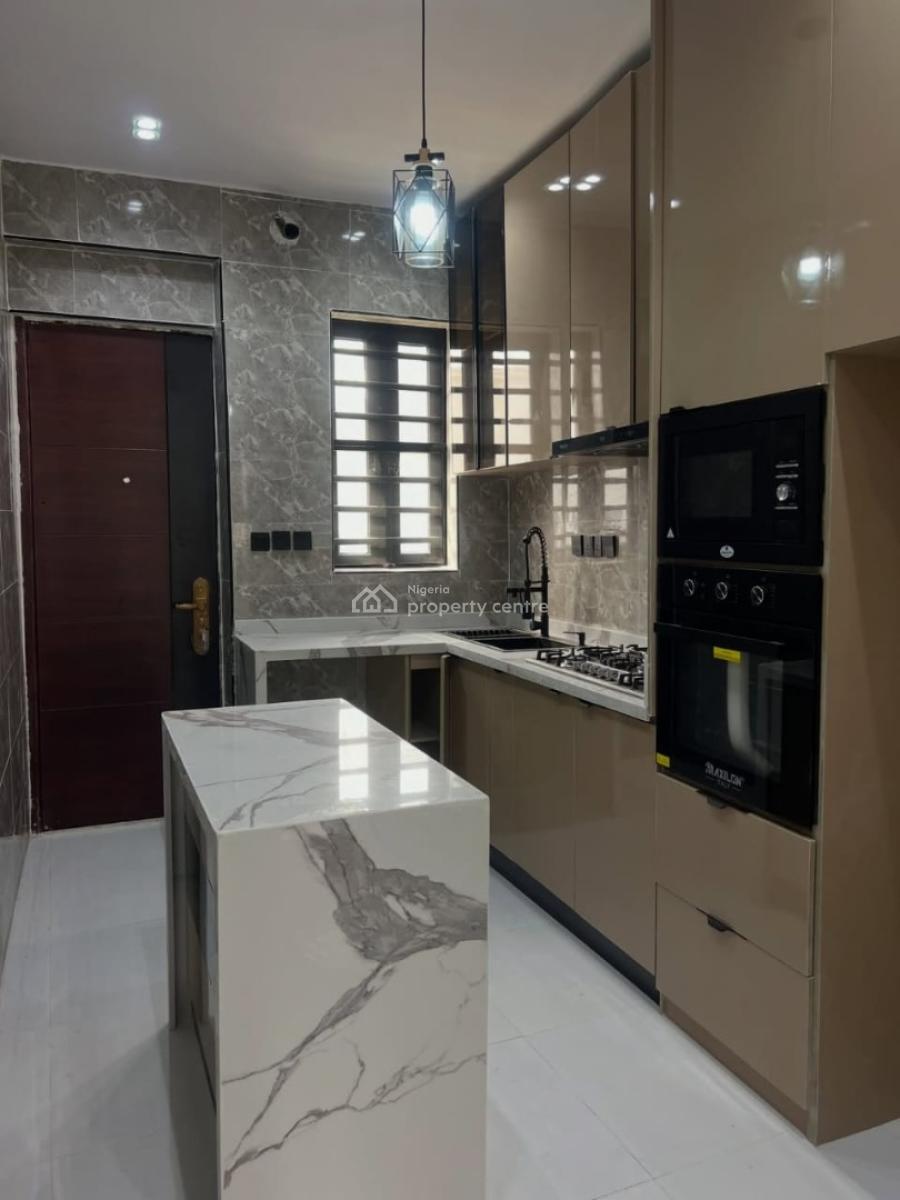 Brand New Luxury 2bedroom Flat, Ologolo, Lekki, Lagos, Flat / Apartment for Rent