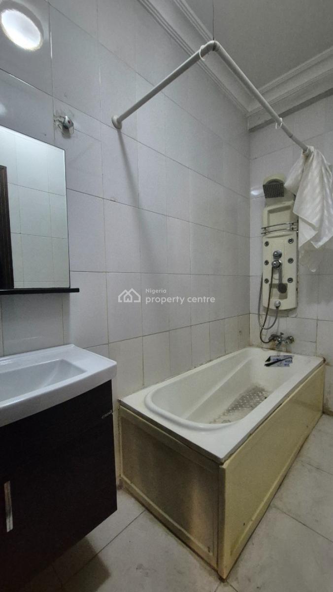 Fully Furnished 3besroom Apartment in Gated Environ at Anthony Village, Located in Gated Street with Access Control & Security Check, Anthony, Maryland, Lagos, Flat / Apartment for Rent