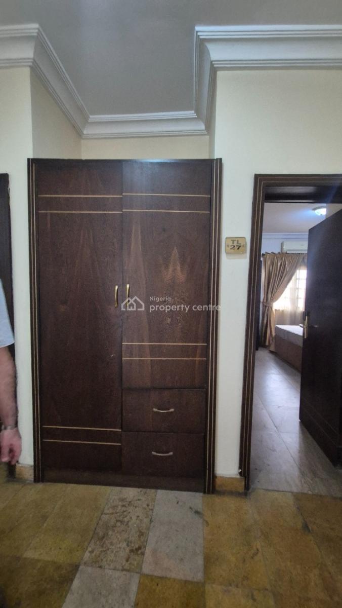 Fully Furnished 3besroom Apartment in Gated Environ at Anthony Village, Located in Gated Street with Access Control & Security Check, Anthony, Maryland, Lagos, Flat / Apartment for Rent