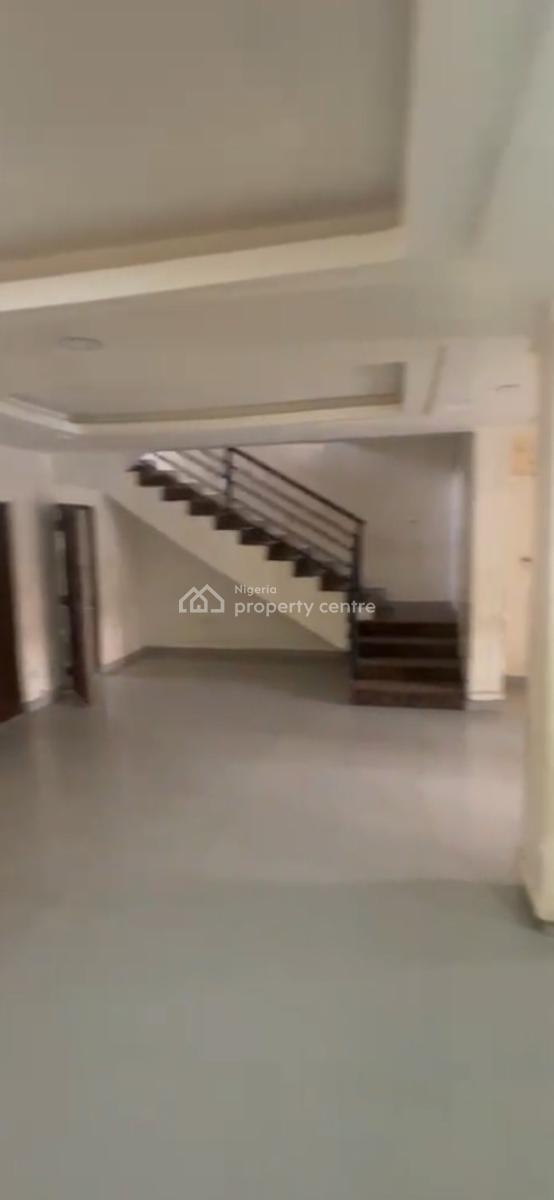 a Good Spacious 3-bedroom Semi-detached Duplex, Sun City Estate, Lokogoma Abuja., Lokogoma District, Abuja, Semi-detached Duplex for Rent