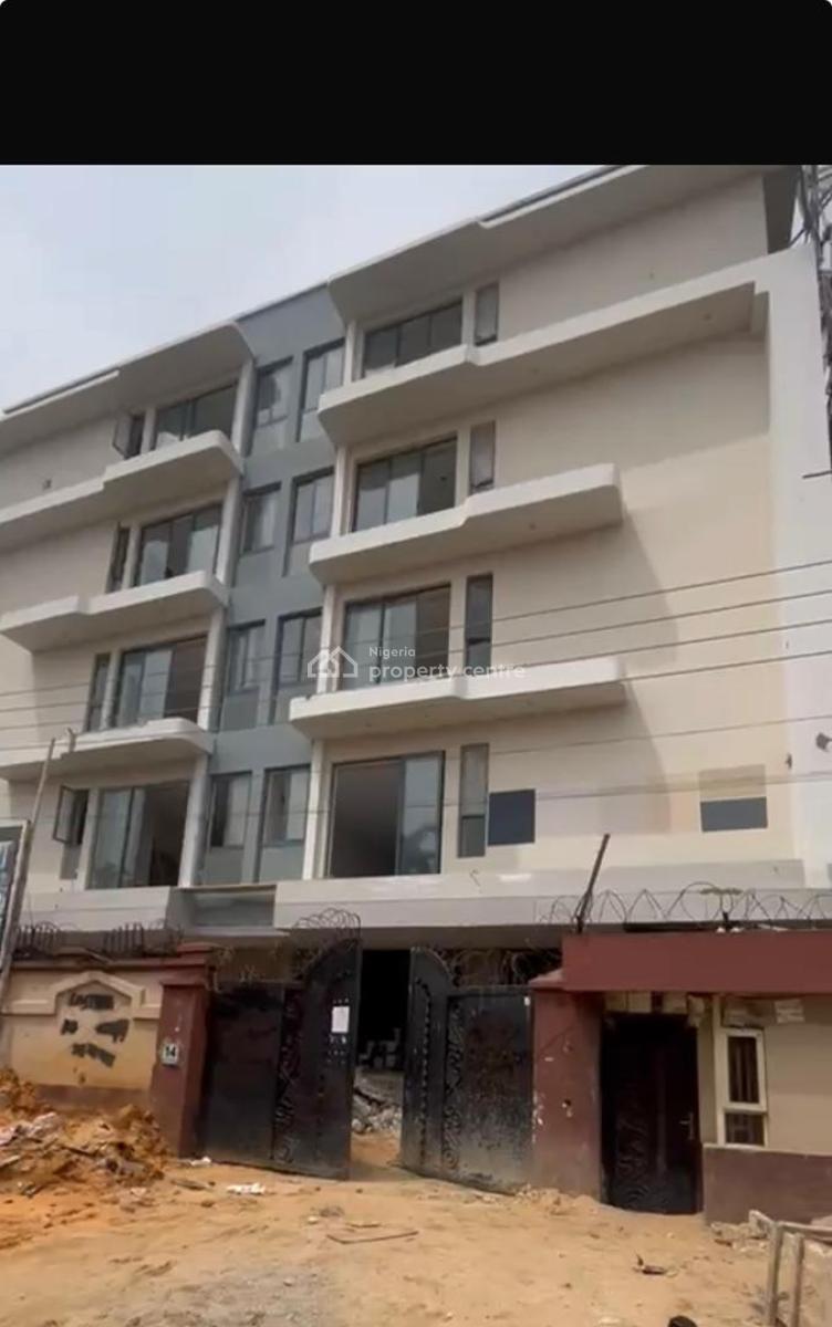 2 Bedroom Apartment, Lekki Phase 1, Lekki, Lagos, Flat / Apartment for Sale