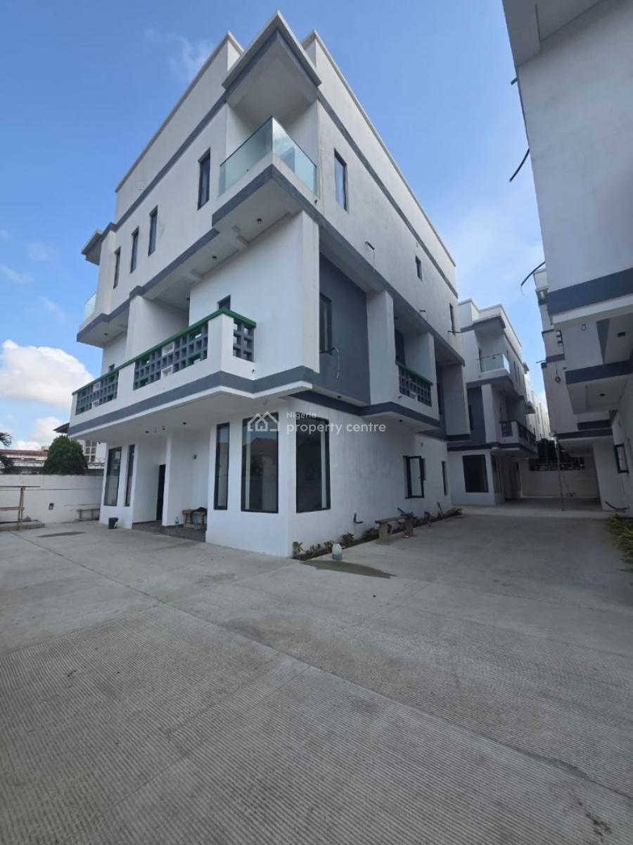 Massive Luxury Four Bedroom, Lekki, Lagos, Terraced Duplex for Sale