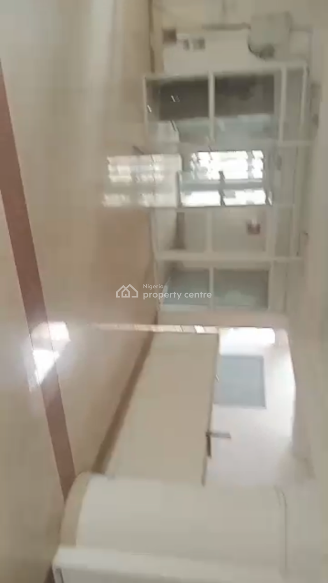 Premium Showroom / Office Space, Location: Akin Adesola Street, Victoria Island (dual Frontage to Adey, Victoria Island (vi), Lagos, Commercial Property for Rent
