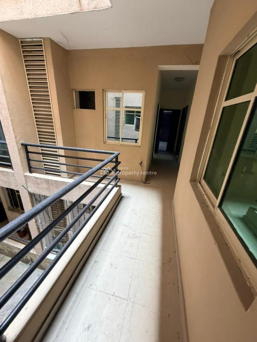 Well Maintained 3bedroom Apartment with Bq at Ikate Lekki, Ikate Elegushi, Lekki, Lagos, Flat / Apartment for Sale