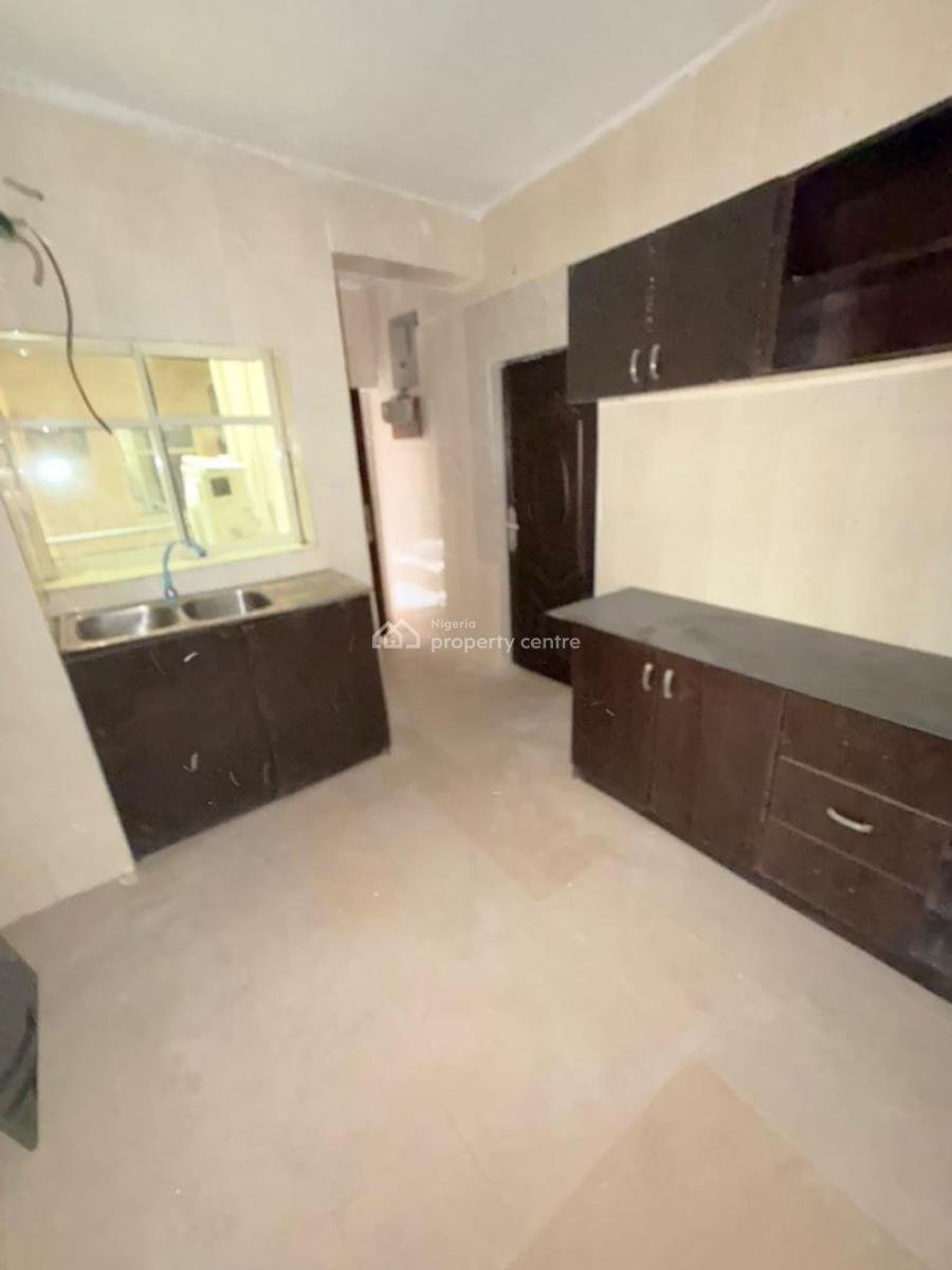 Well Maintained 3bedroom Apartment with Bq at Ikate Lekki, Ikate Elegushi, Lekki, Lagos, Flat / Apartment for Sale