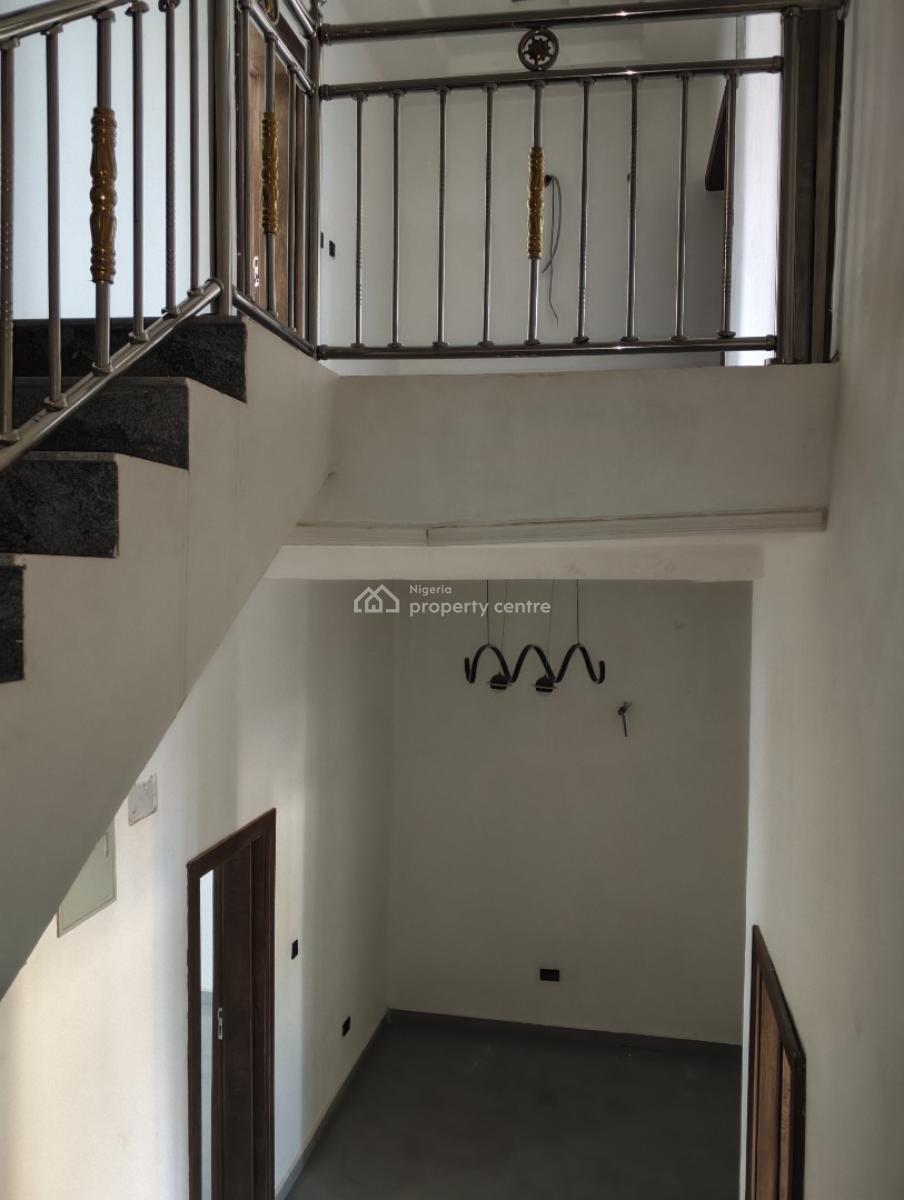 4 Bedrooms Semi-detached Duplex with Bq, The Manor, Durumi, Abuja, Semi-detached Duplex for Sale