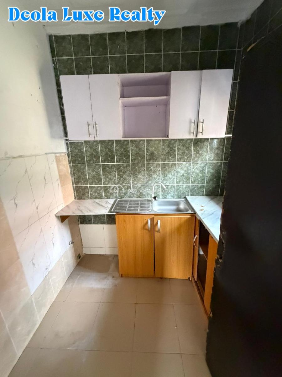 a Nice and Spacous Studio Apartment Off Admiralty Way, Off Admiraty Way, Lekki Phase 1, Lekki, Lagos, Self Contain (single Rooms) for Rent