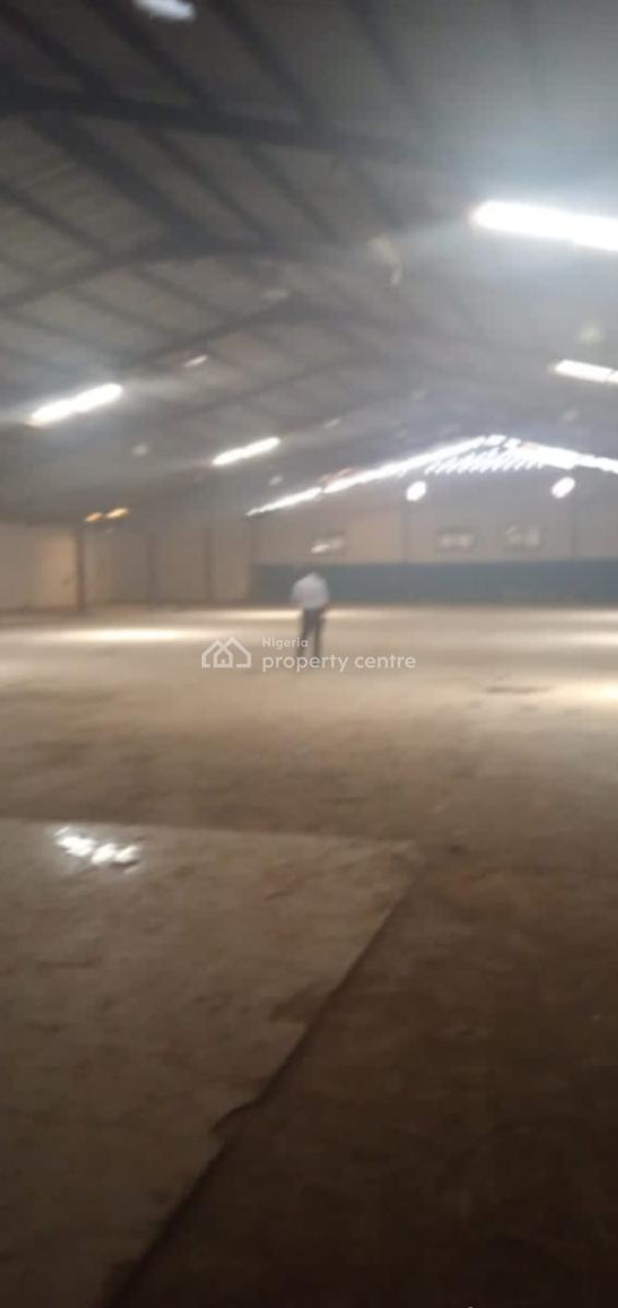 Warehouse Size: 2,500sqm on 5527.015sqm of Land, By Guinness Area, Oba- Akran Avenue Ikeja, Oba Akran, Ikeja, Lagos, Warehouse for Sale
