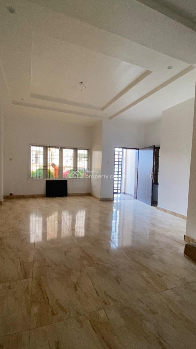 Neatly Built 4 Bedroom Terrace Duplex + Bq, Guzape District, Abuja, Terraced Duplex for Rent