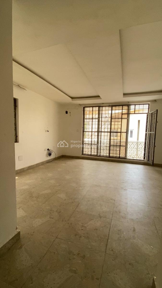 Spacious 4 Bedroom Terrace Duplex + Bq, Guzape District, Abuja, Terraced Duplex for Sale