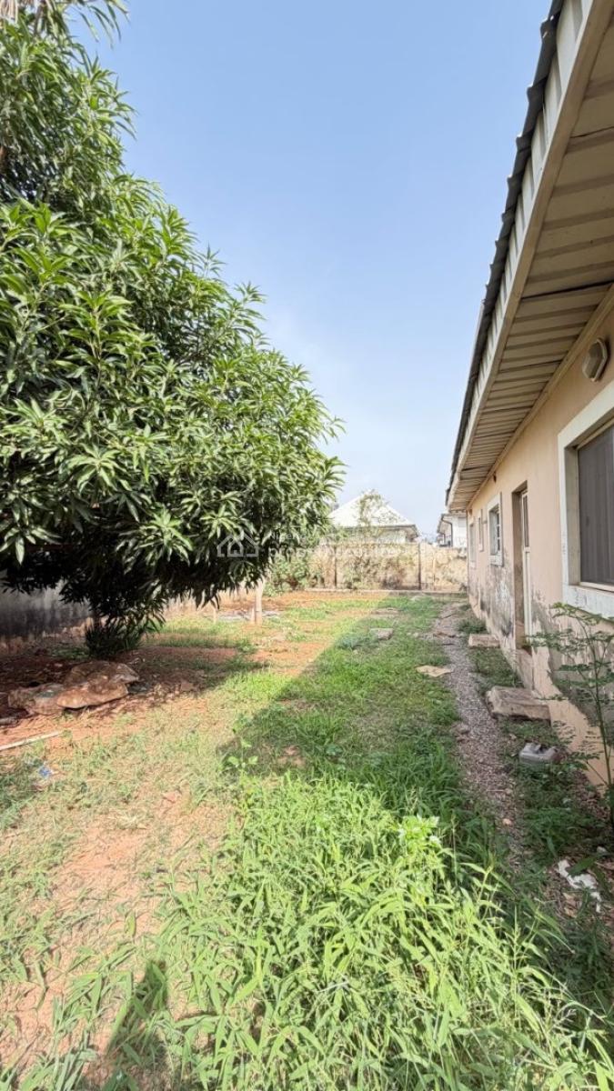 3 Bedroom Bungalow  with Gate, Lokogoma District, Abuja, Detached Bungalow for Rent