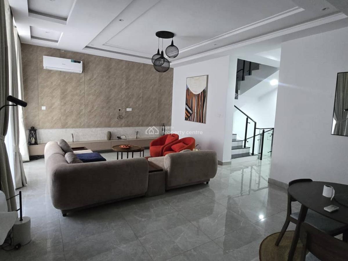 Serviced 4 Bedroom En-suite Townhouse. Rening Without The Furnitures, Ikate Elegushi, Lekki, Lagos, Terraced Duplex for Rent