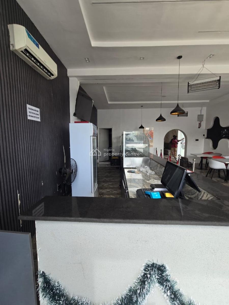 120sqmts Commercial Office Space on Ground Floor, Lekki Phase 1, Lekki, Lagos, Commercial Property for Rent