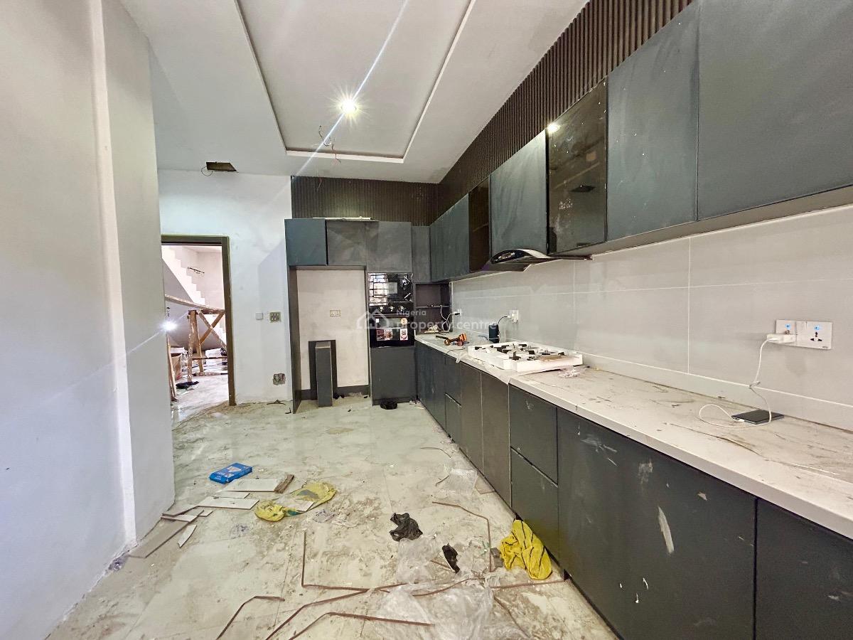 Four Bedroom Conner Piece Terrace Duplex, Lekki Phase 1, Lekki, Lagos, Terraced Duplex for Sale