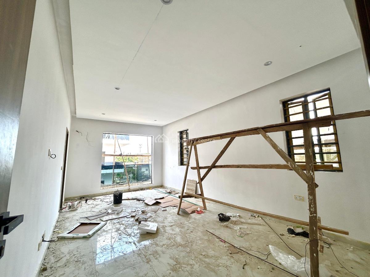 Four Bedroom Conner Piece Terrace Duplex, Lekki Phase 1, Lekki, Lagos, Terraced Duplex for Sale