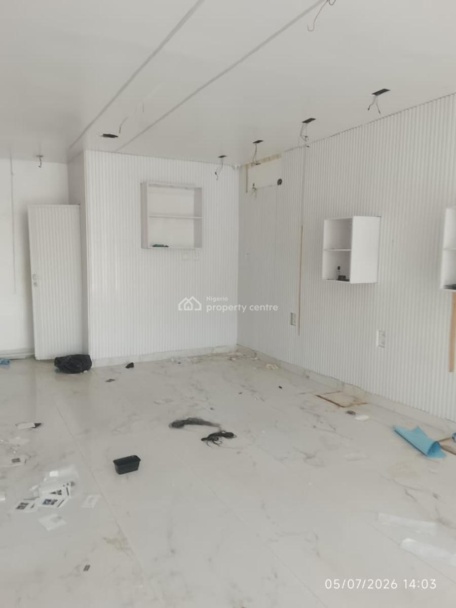 Shop Space in a Very Busy Area with a Toilet, Lekki Phase 1, Lekki Phase 1, Lekki, Lagos, Shop for Rent